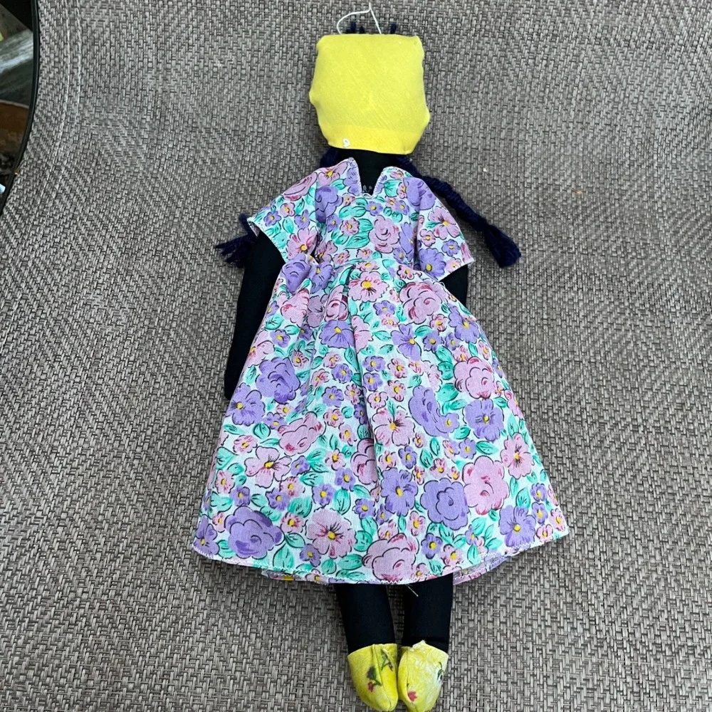 Vintage Venezuelan Folk Art Cloth Doll Handmade Floral Dress Yellow Headwrap 16